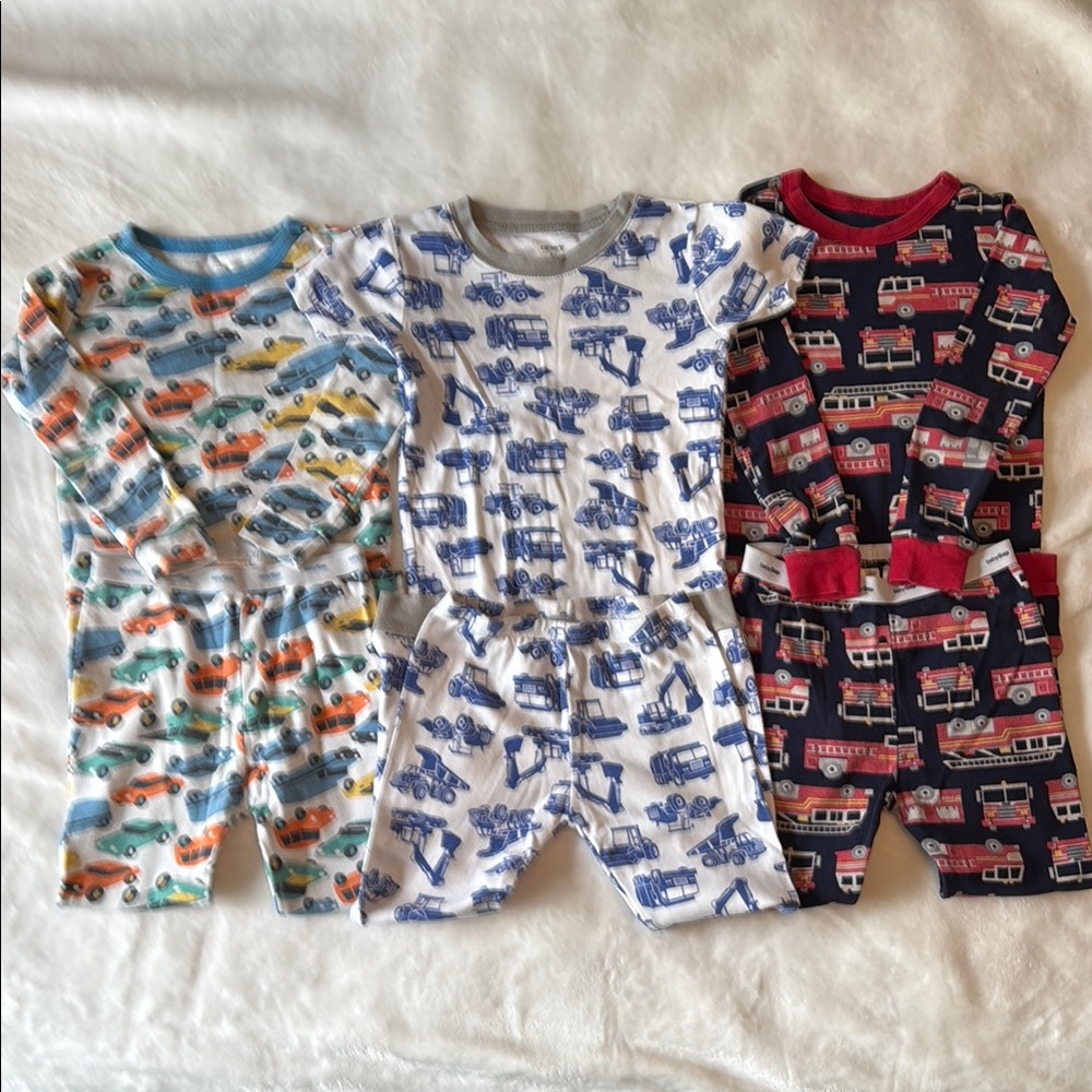 🚒 Matching Toddler Pajama Sets with Vehicle Prints 🚙